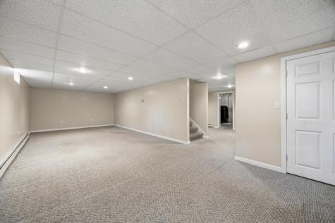 33 Ambrose Circle Gray ME 04039