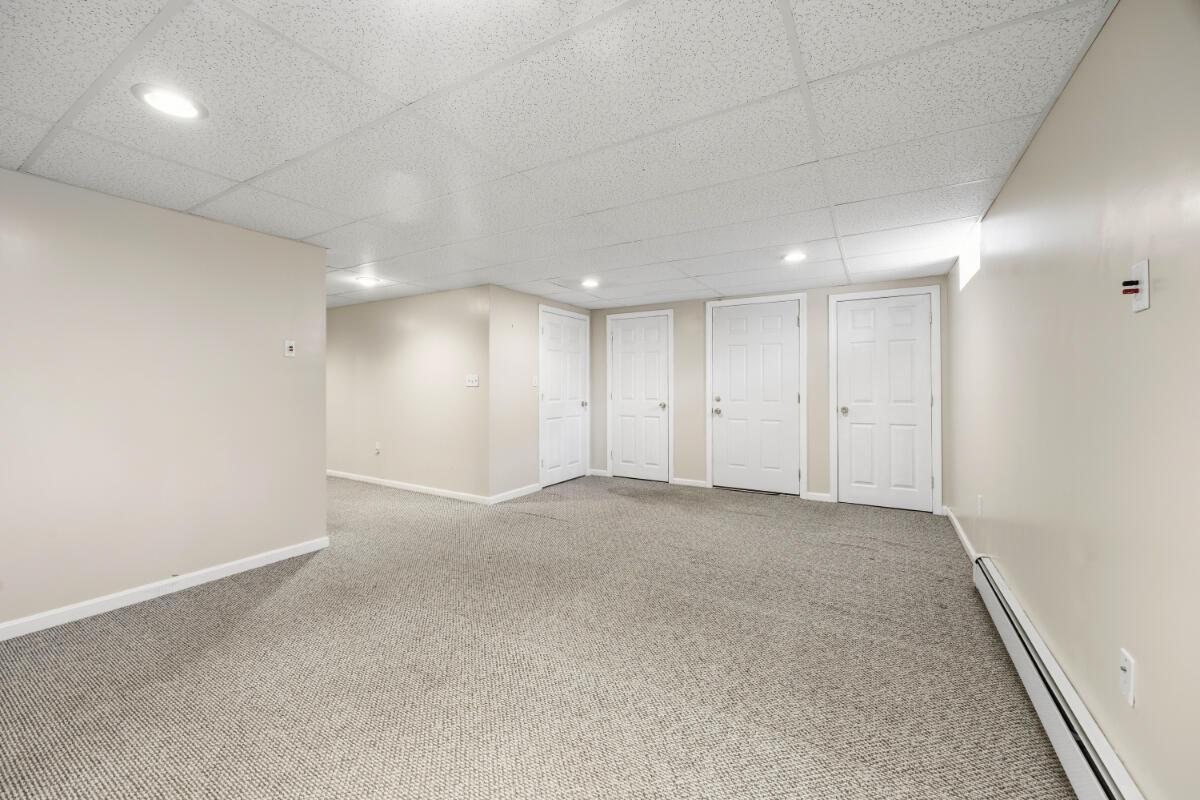 33 Ambrose Circle Gray ME 04039