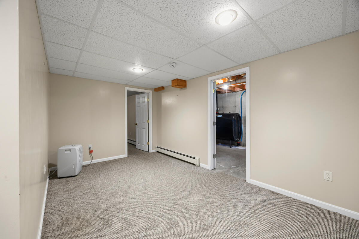 33 Ambrose Circle Gray ME 04039