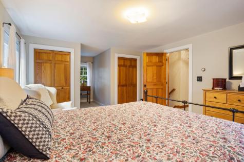 12 Richard Road Gorham ME 04038