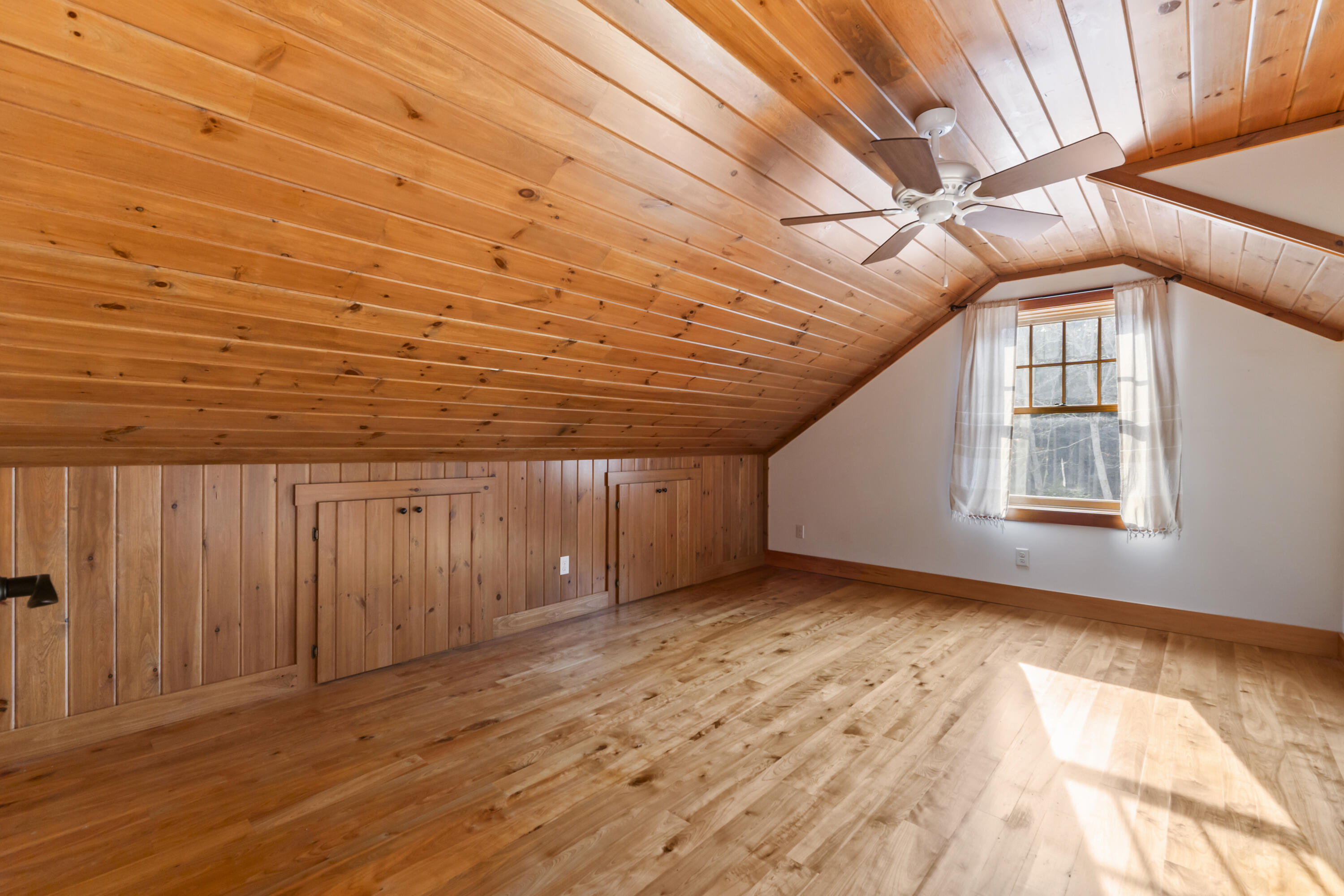 101 Butter Point Waldoboro ME 04572