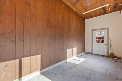 101 Butter Point Waldoboro ME 04572