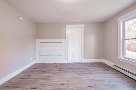 83 Chicopee Road Standish ME 04084