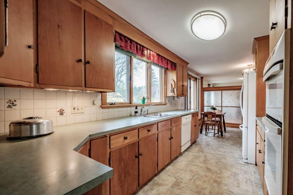 69 Falmouth Road Falmouth ME 04105