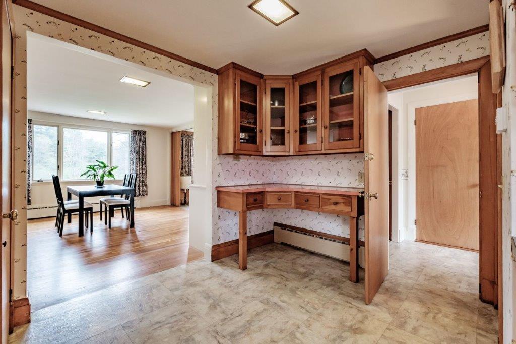 69 Falmouth Road Falmouth ME 04105