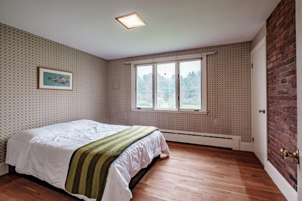 69 Falmouth Road Falmouth ME 04105