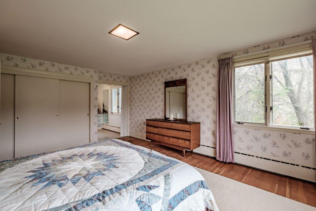 69 Falmouth Road Falmouth ME 04105