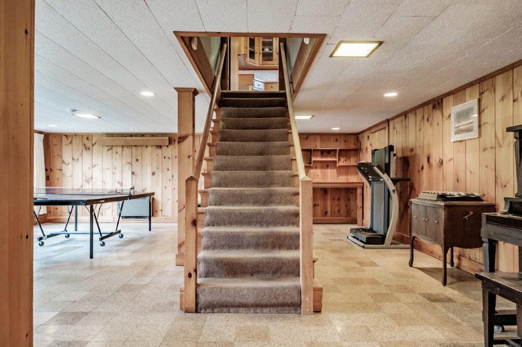 69 Falmouth Road Falmouth ME 04105