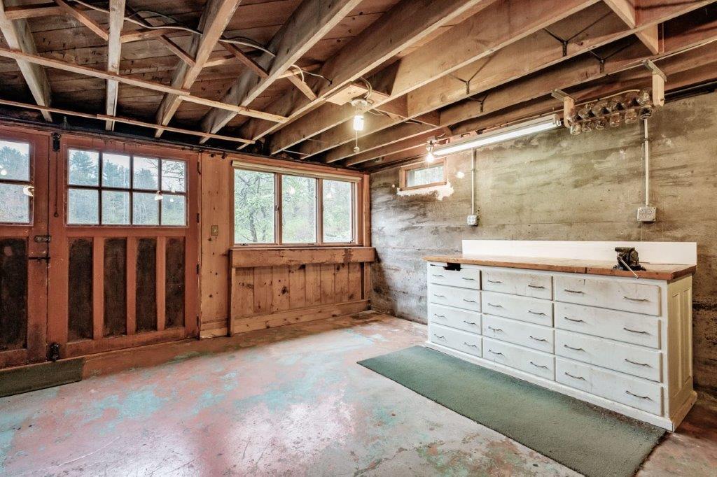 69 Falmouth Road Falmouth ME 04105