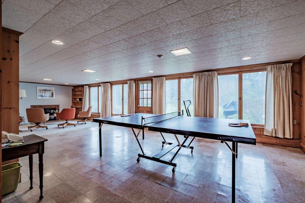 69 Falmouth Road Falmouth ME 04105