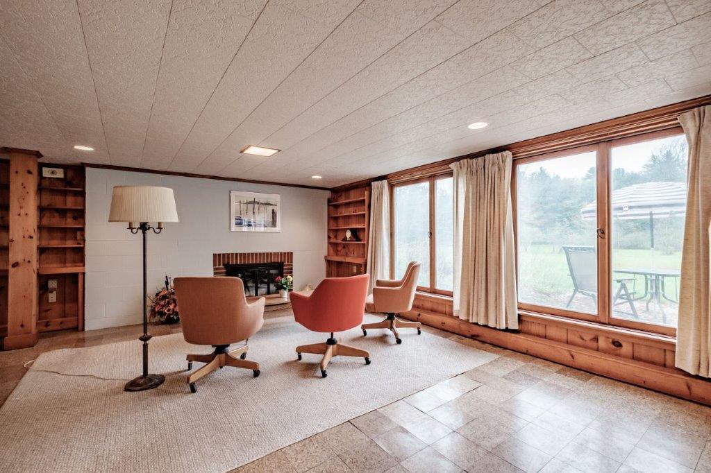 69 Falmouth Road Falmouth ME 04105