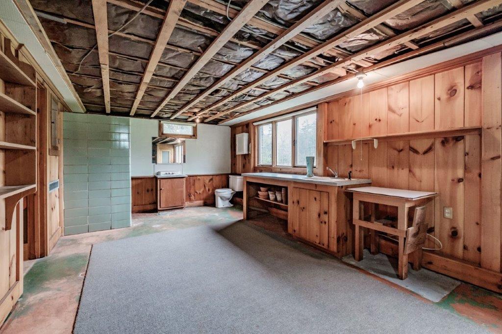 69 Falmouth Road Falmouth ME 04105