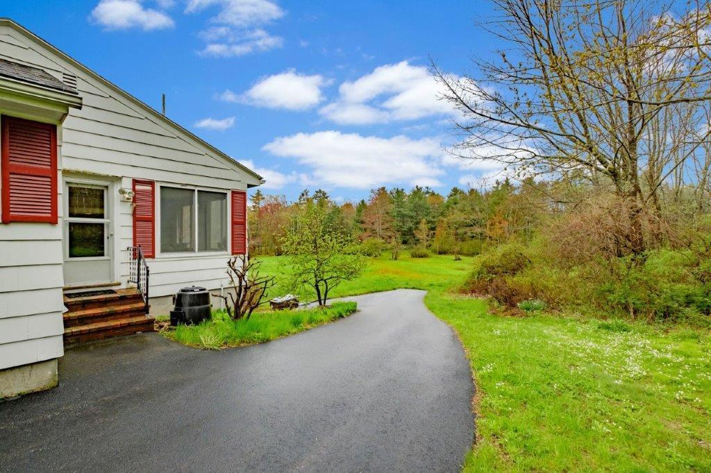 69 Falmouth Road Falmouth ME 04105