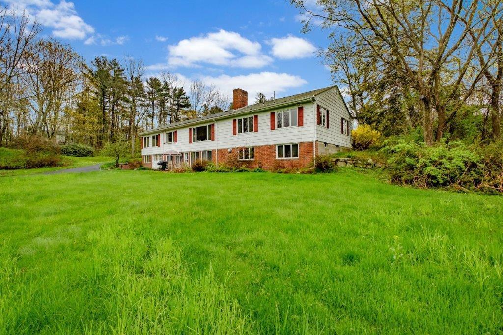 69 Falmouth Road Falmouth ME 04105