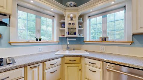 76 Heritage Lane Union ME 04862