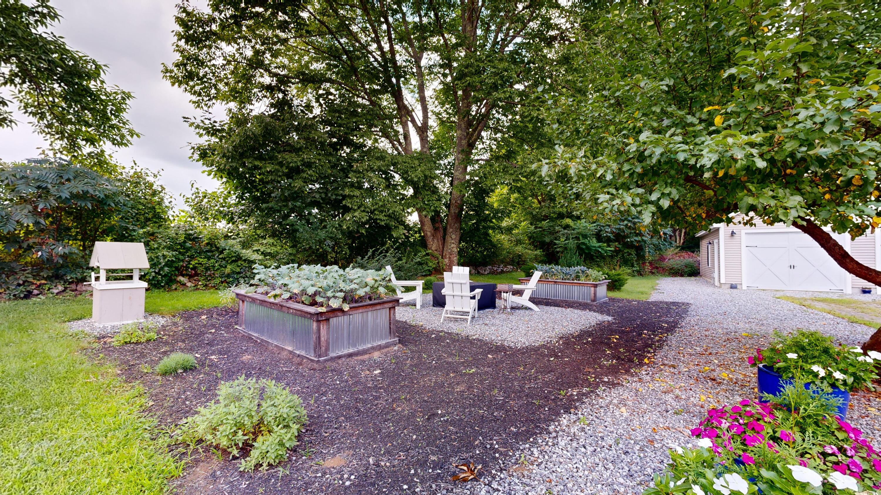 76 Heritage Lane Union ME 04862