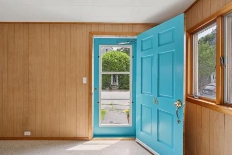 16 Dike Road Bath ME 04530