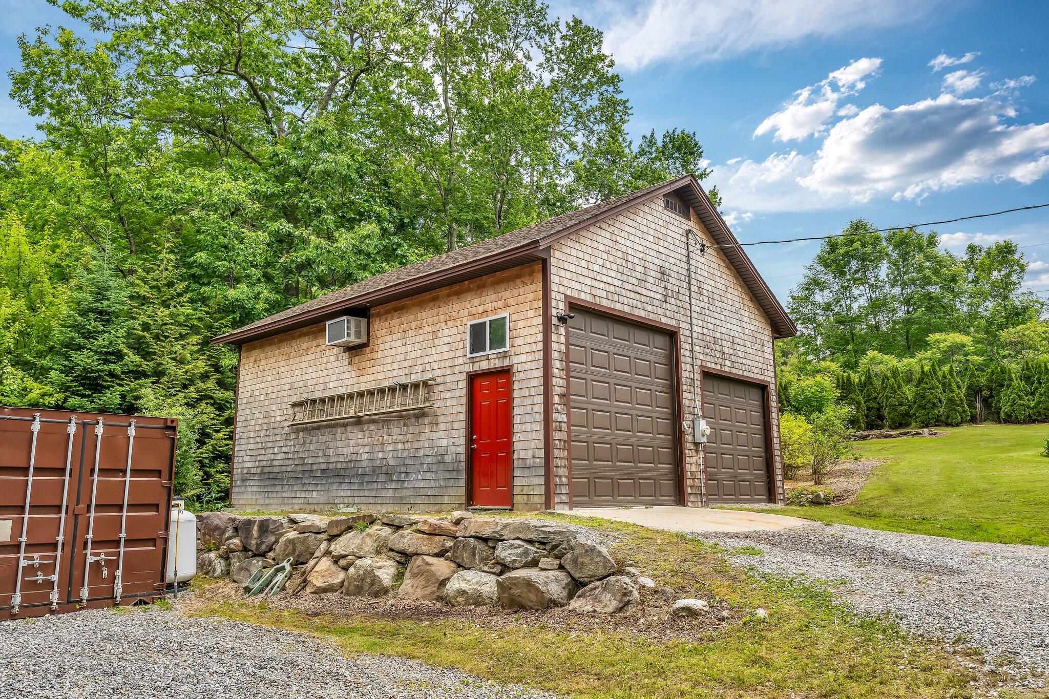 84 Dewmar Lane Union ME 04862