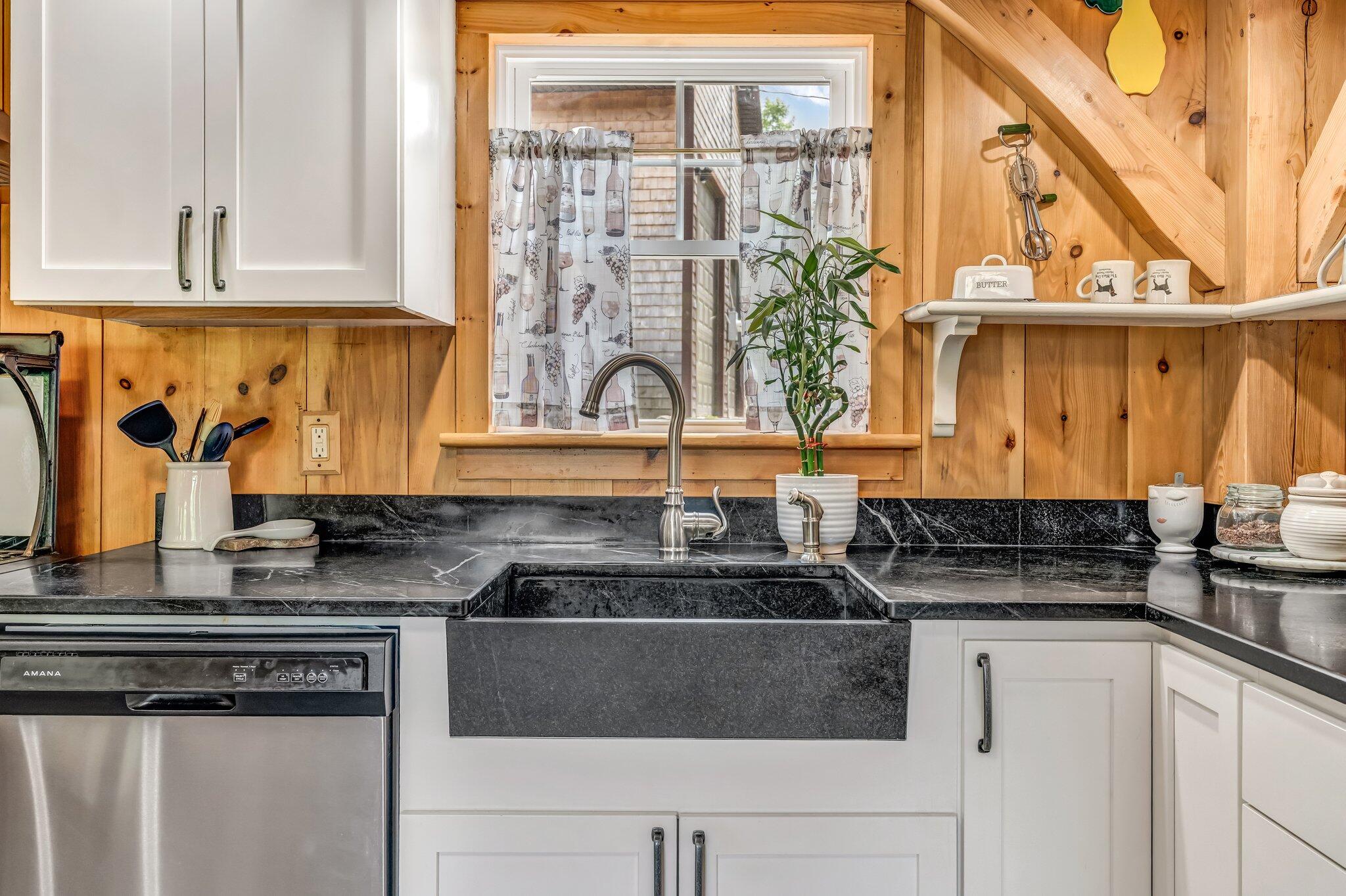 84 Dewmar Lane Union ME 04862