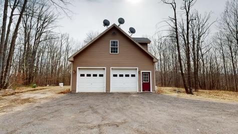 25 Lake Grove Lane Auburn ME 04210