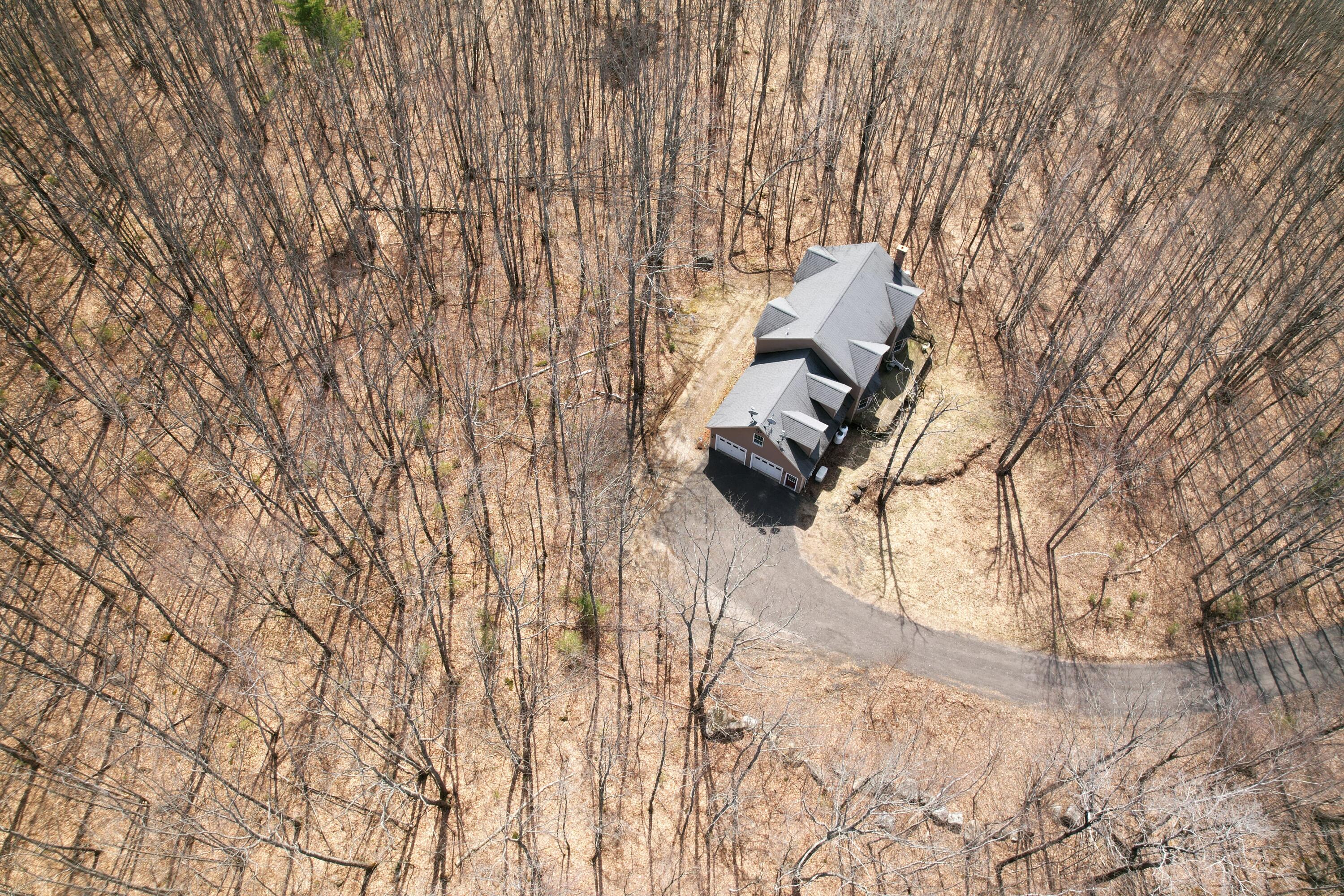 25 Lake Grove Lane Auburn ME 04210