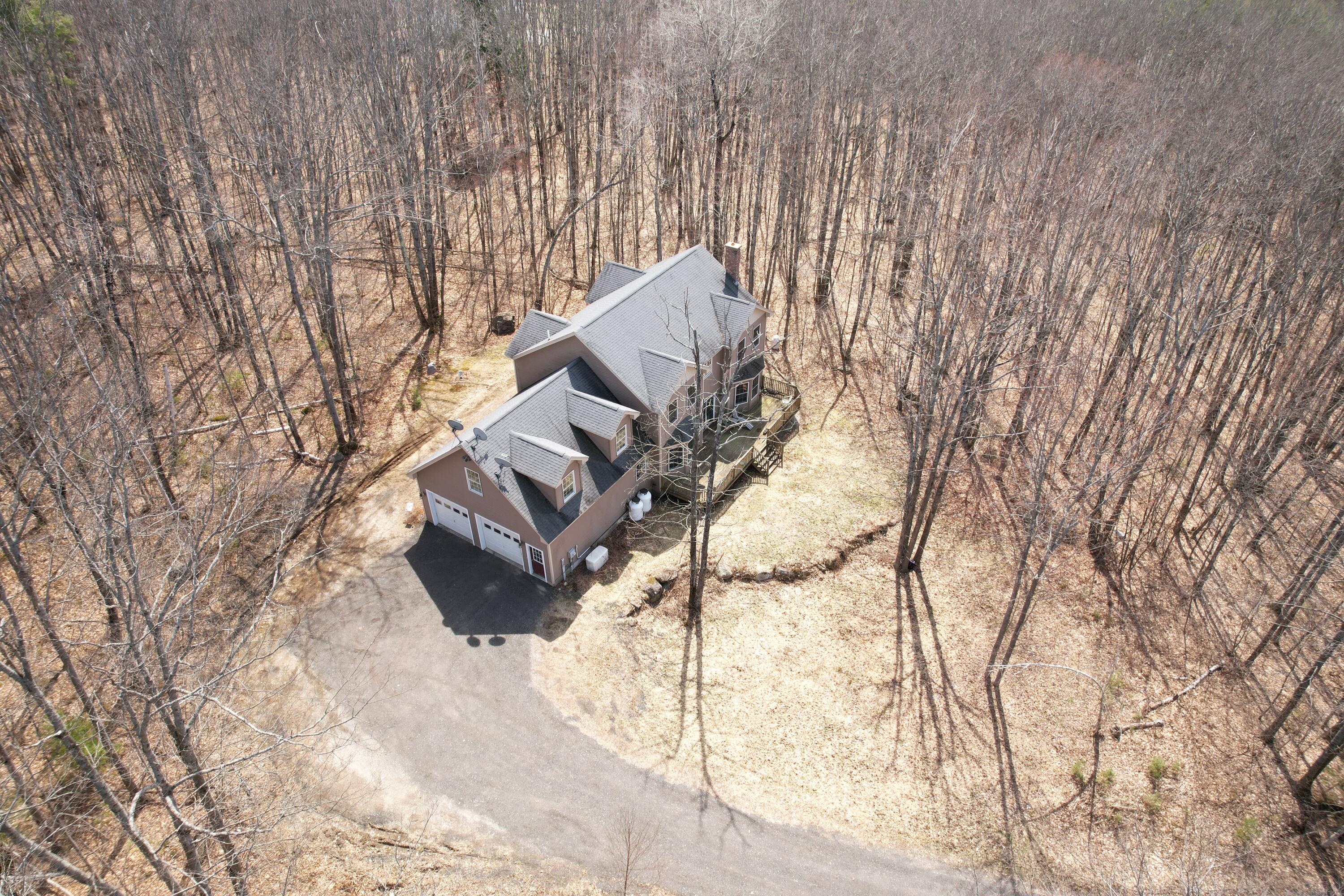 25 Lake Grove Lane Auburn ME 04210