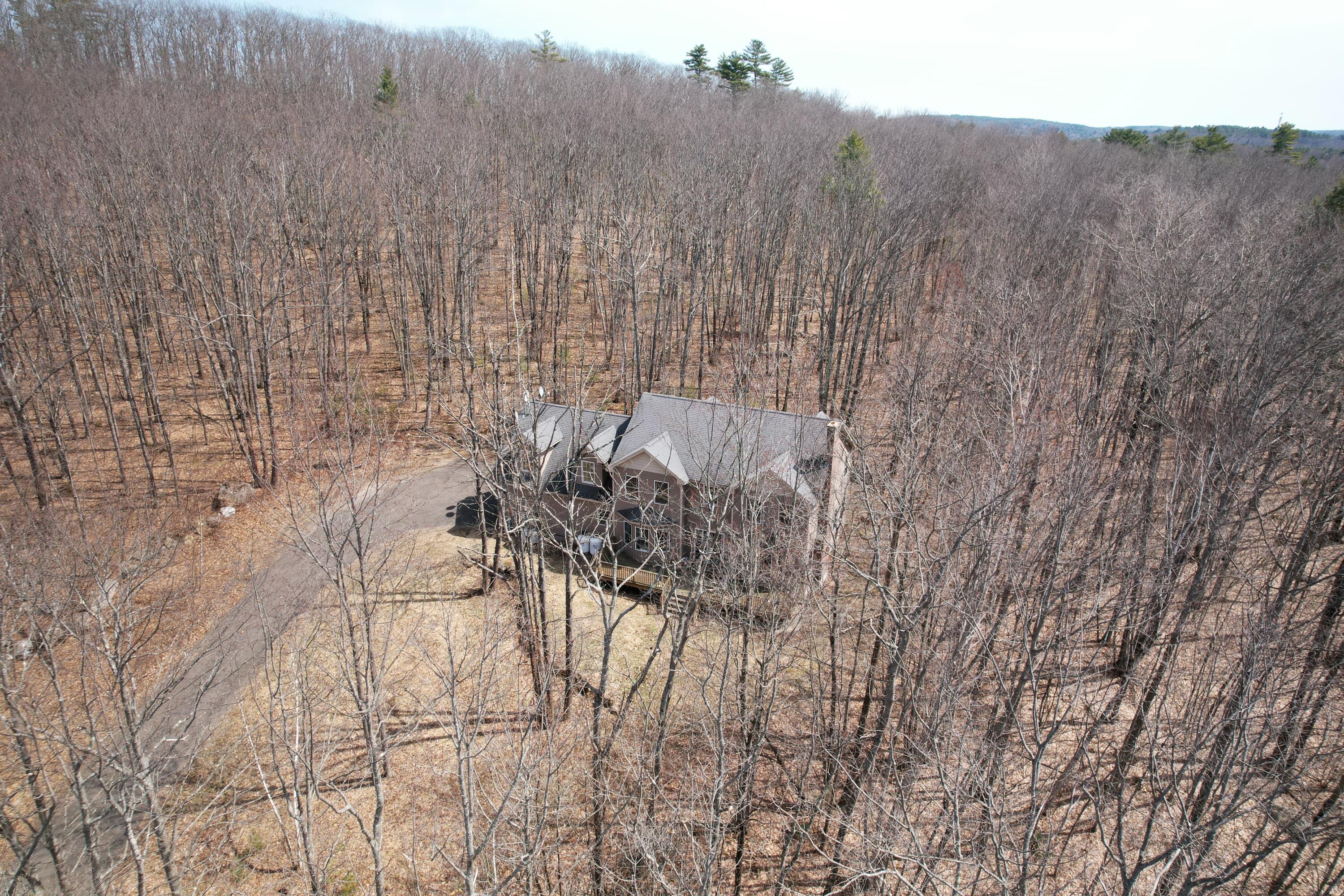 25 Lake Grove Lane Auburn ME 04210