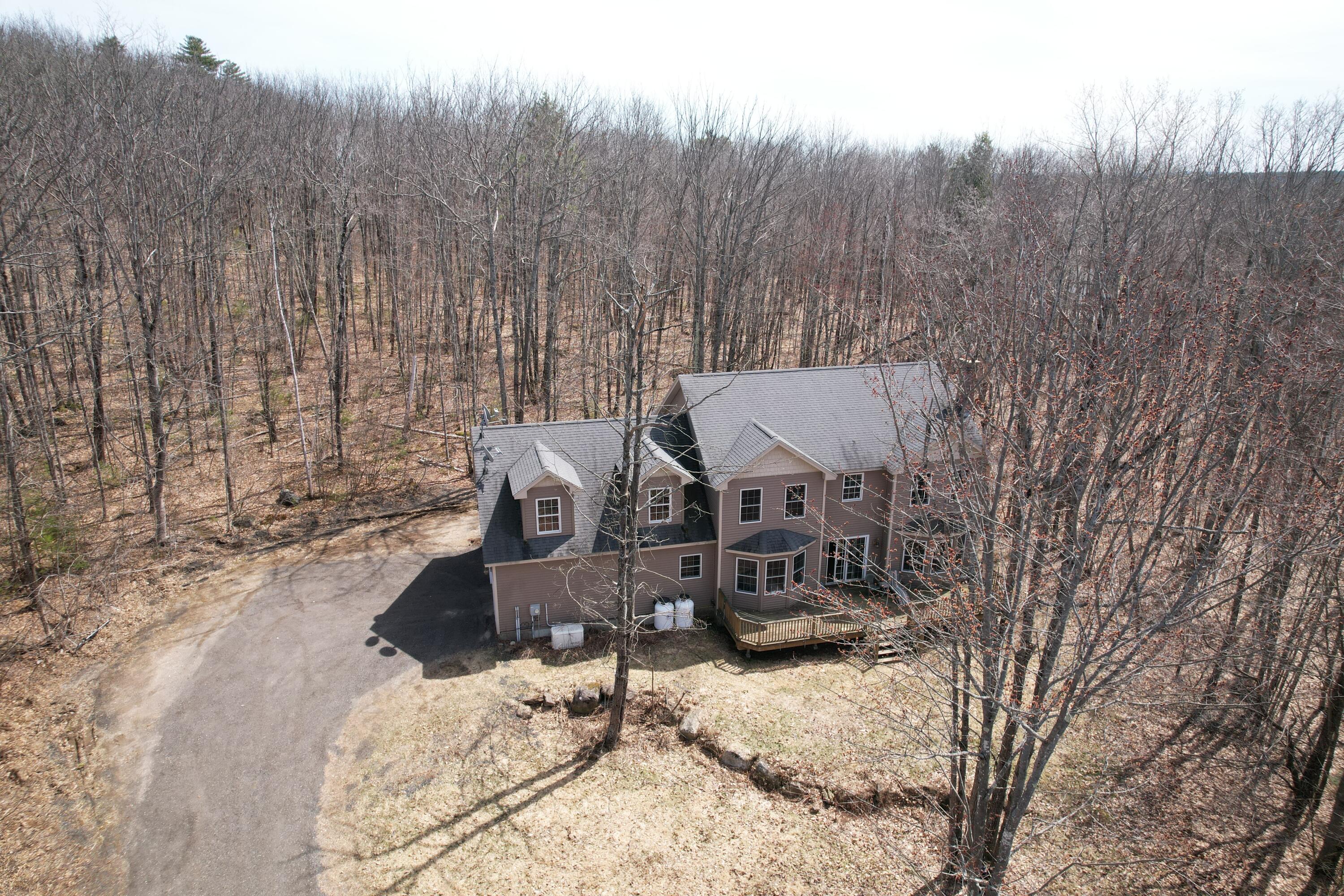 25 Lake Grove Lane Auburn ME 04210