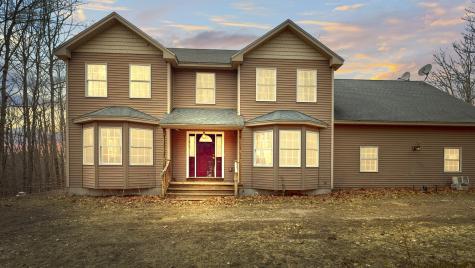 25 Lake Grove Lane Auburn ME 04210