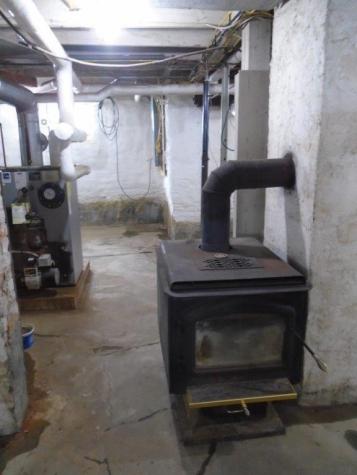 47 Railroad Street Clinton ME 04927