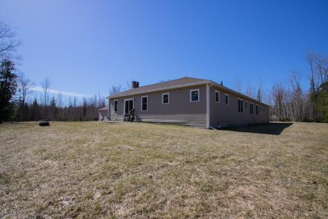 73 Stacey Lane Kenduskeag ME 04450