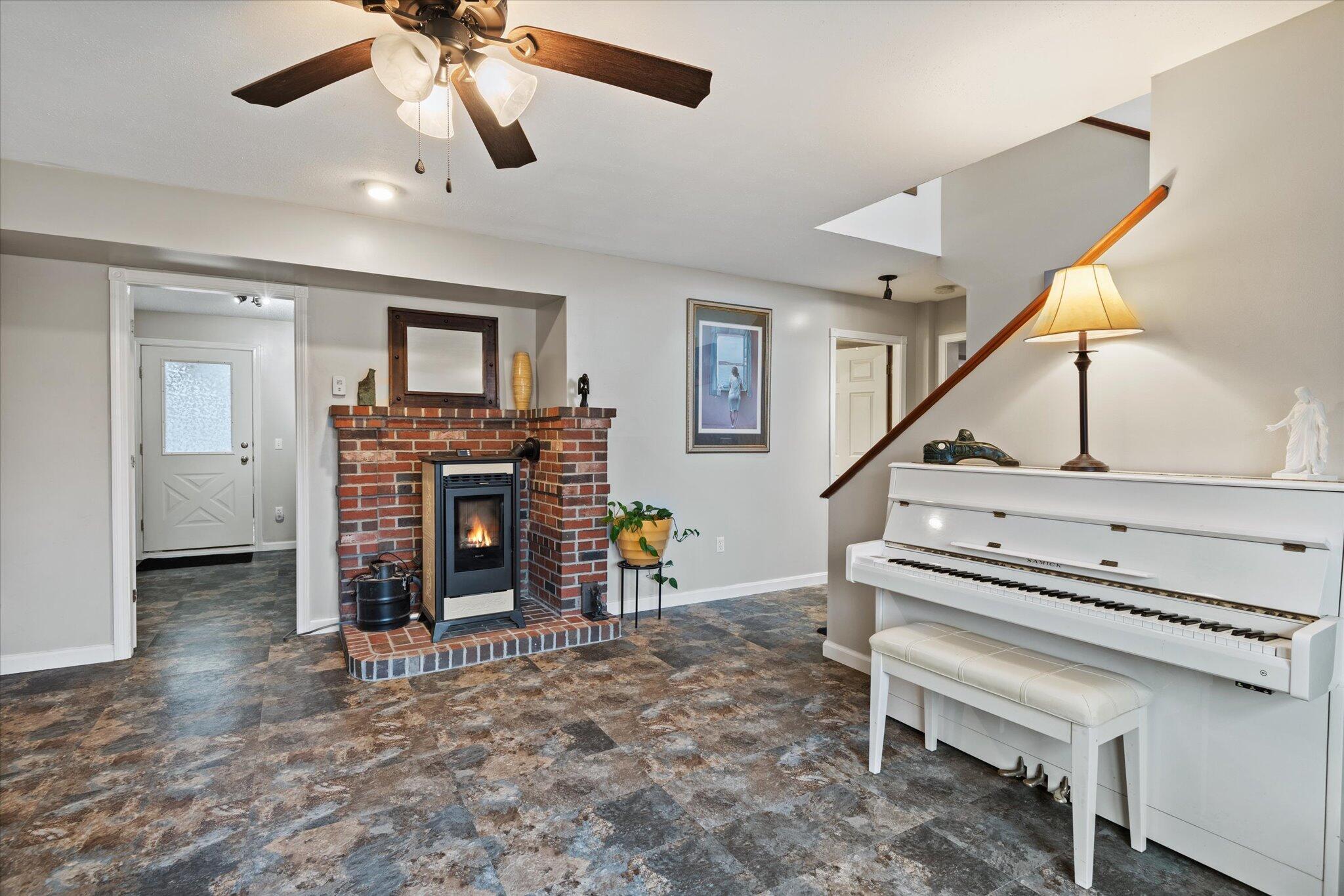 106 Starlight Drive Brewer ME 04412