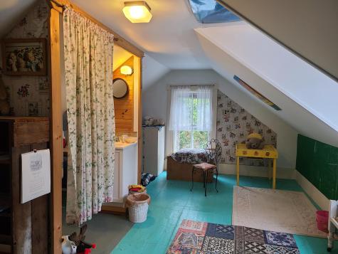 73 Purple Heart Highway Brooks ME 04921