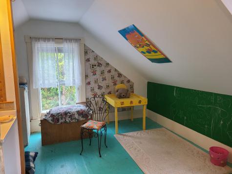 73 Purple Heart Highway Brooks ME 04921