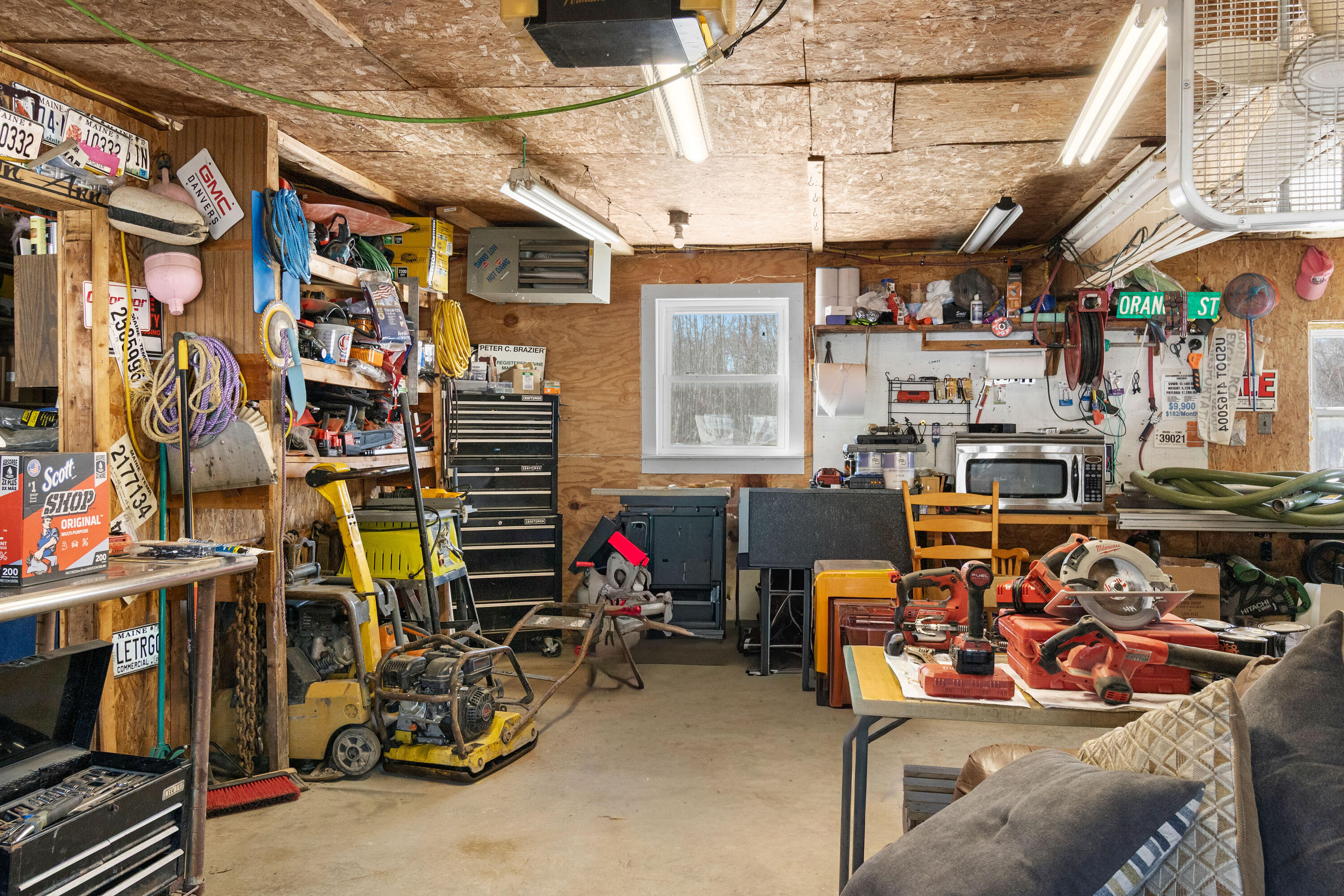 24 Lake View Terrace Rockland ME 04841