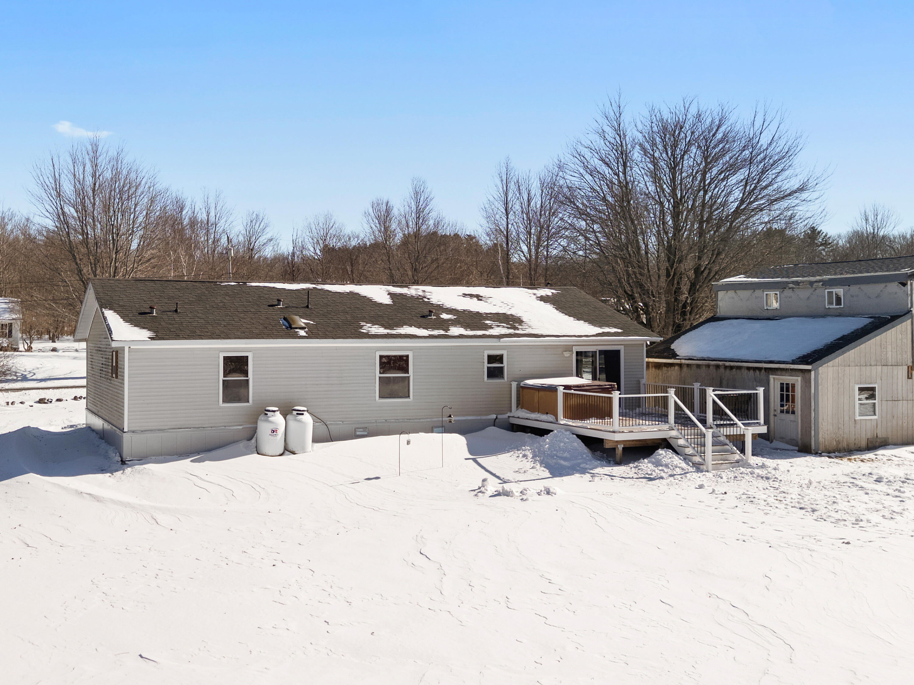 24 Lake View Terrace Rockland ME 04841