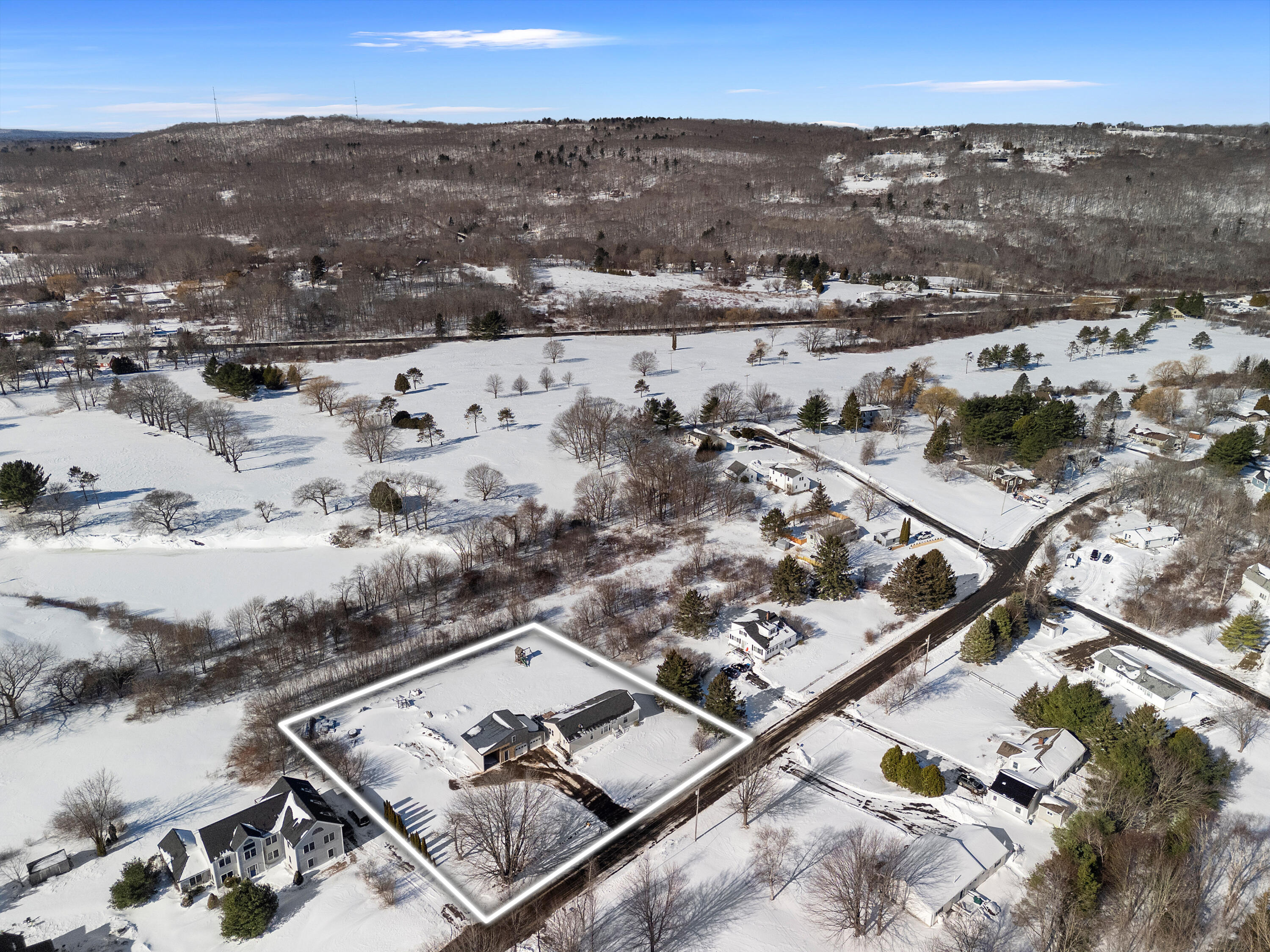 24 Lake View Terrace Rockland ME 04841