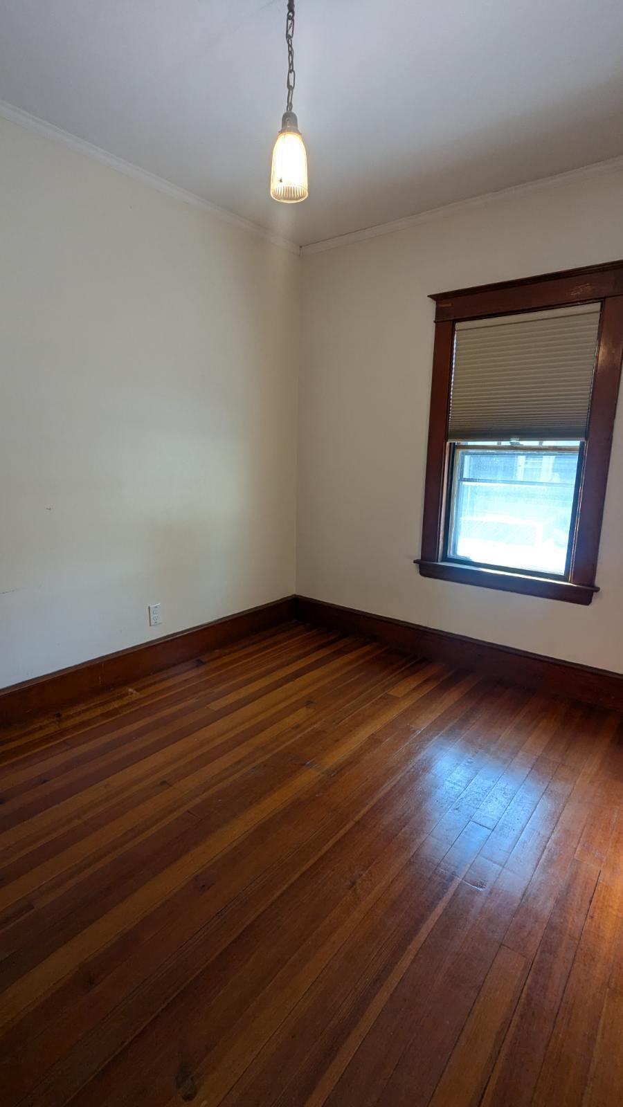 10 Summer Street Sanford ME 04073