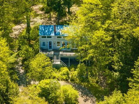 161 Beaucaire Avenue Camden ME 04843