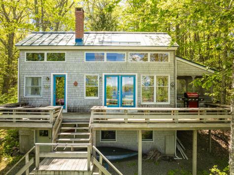 161 Beaucaire Avenue Camden ME 04843