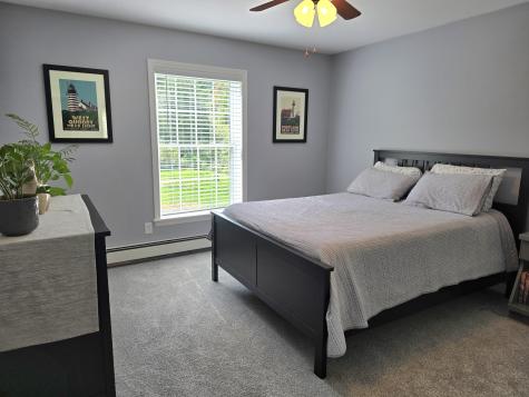 28 Amos Court Lewiston ME 04240