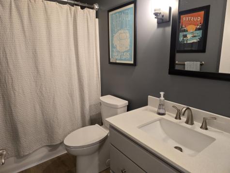 28 Amos Court Lewiston ME 04240