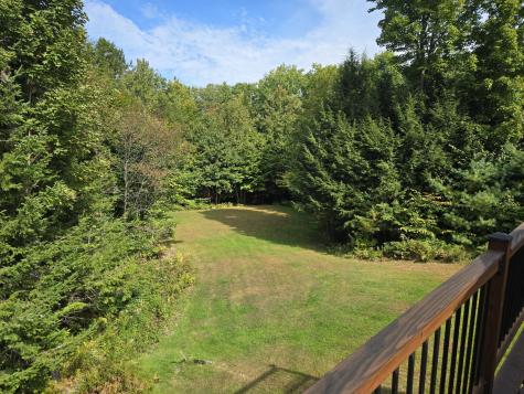 28 Amos Court Lewiston ME 04240