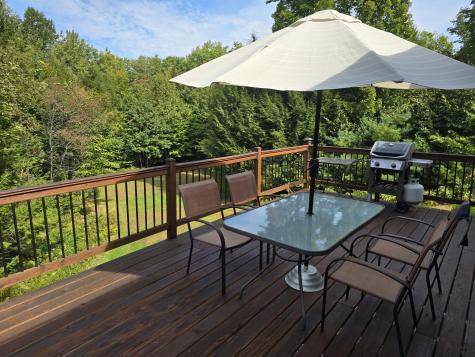 28 Amos Court Lewiston ME 04240