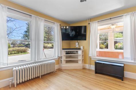 87 Shepley Street Auburn ME 04210