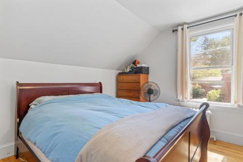 87 Shepley Street Auburn ME 04210