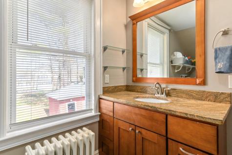 87 Shepley Street Auburn ME 04210