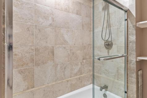 87 Shepley Street Auburn ME 04210