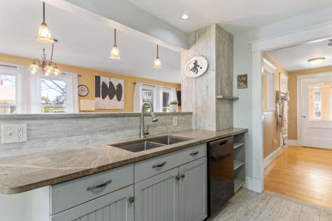 87 Shepley Street Auburn ME 04210