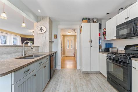 87 Shepley Street Auburn ME 04210
